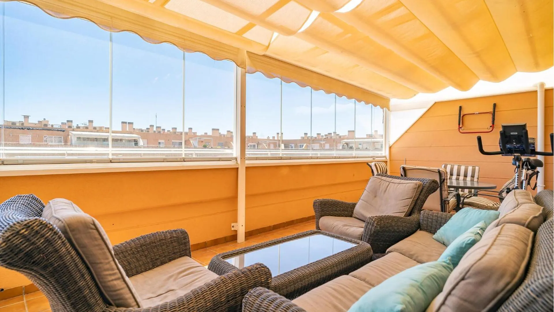 2 Bedroom Stunning Apartment In Roquetas De Mar contacts